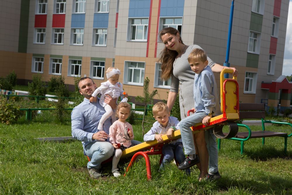 На новые президентские пособия семьям с детьми в Костромской области уже направлено более 900 млн рублей