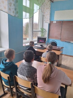 Узнали на Госпабликах: Роговские школьники — на онлайн выставке