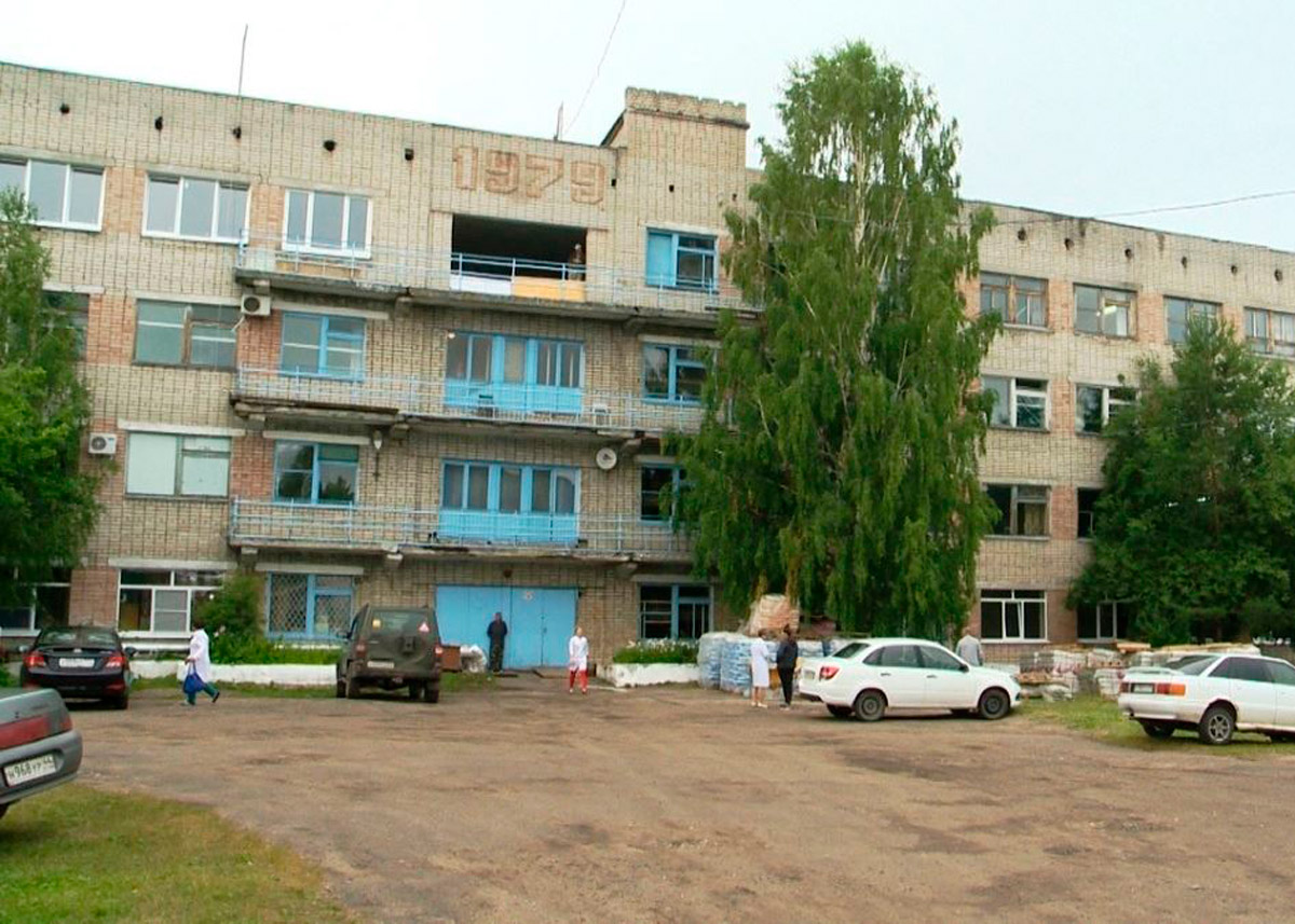 В Мантурово поступило ещё 500 доз вакцины «Спутник V»