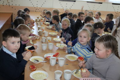 Дети в приоритете: Питание школьников: как накормить детей  вкусно, полезно, недорого?